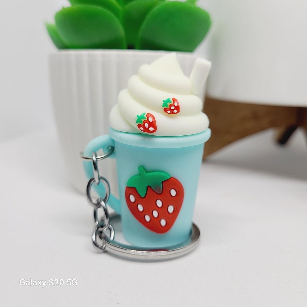 Strawberry Drink Keychain‎ Cute Cup Charm Food Accessory Fun NWOT School Keys